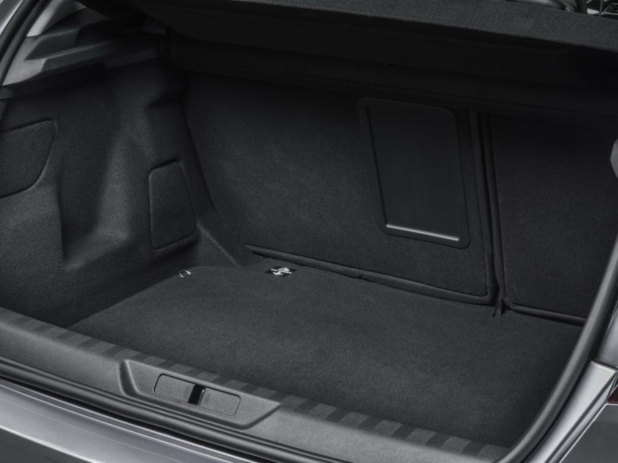  Peugeot 308 2013 года  (фото 38 из 47)